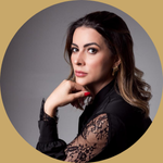 LUANA LEMOS, advogada inscrita na OAB/MG 192.645, especializada em Direito Previdenciário e Trabalhista  com pós-graduação em Direito do Trabalho e Previdenciário, pela Faculdade Anhanguera.